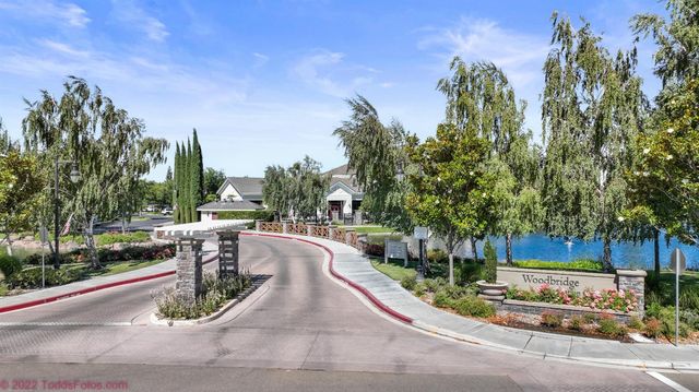 1377 Cobblecreek St, Manteca, CA 95336