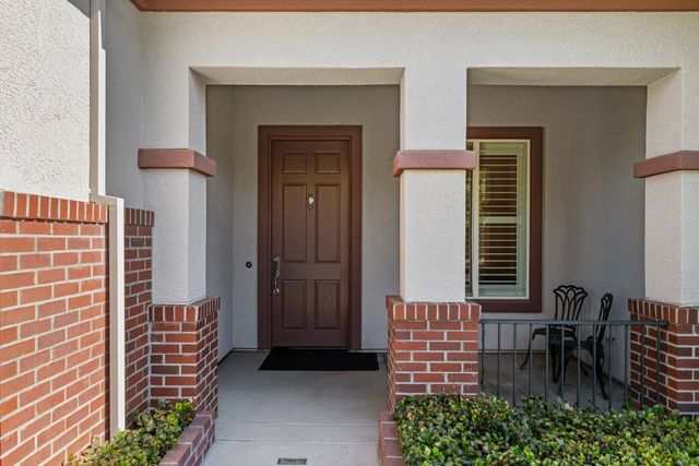 1377 Cobblecreek St, Manteca, CA 95336
