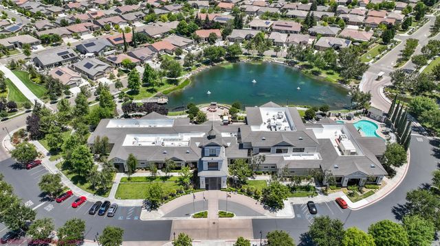 1377 Cobblecreek St, Manteca, CA 95336