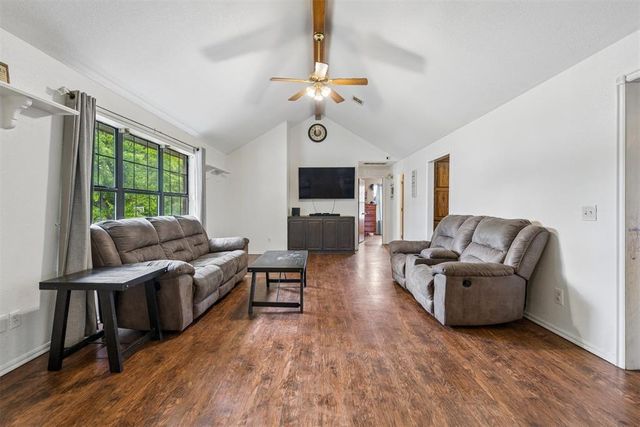 1650 N 1st Street, Harrah, OK 73045
