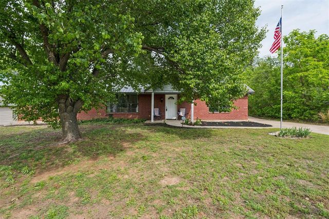 1650 N 1st Street, Harrah, OK 73045