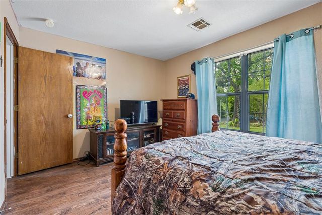 1650 N 1st Street, Harrah, OK 73045