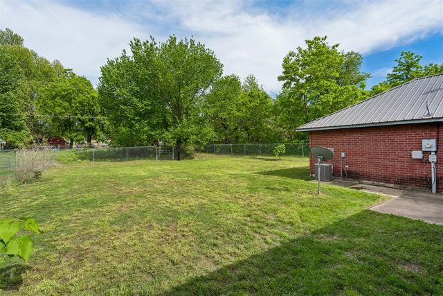 1650 N 1st Street, Harrah, OK 73045