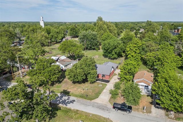 1650 N 1st Street, Harrah, OK 73045