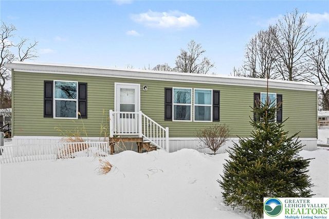 84 Mansfield Drive, Longswamp Twp, PA 18062