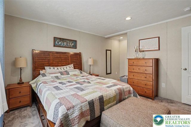 84 Mansfield Drive, Longswamp Twp, PA 18062