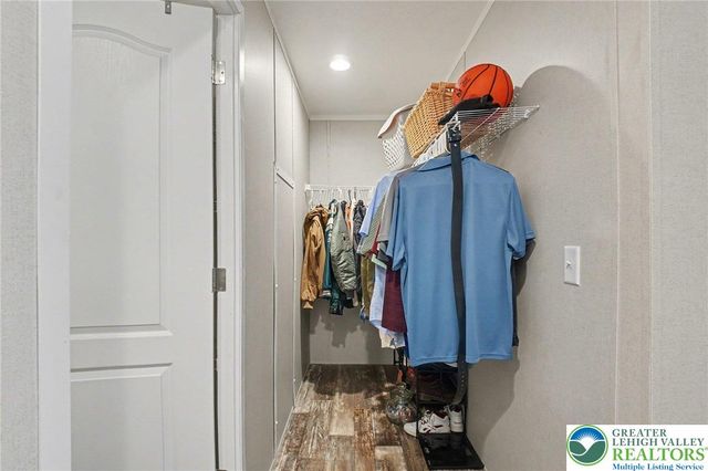 84 Mansfield Drive, Longswamp Twp, PA 18062