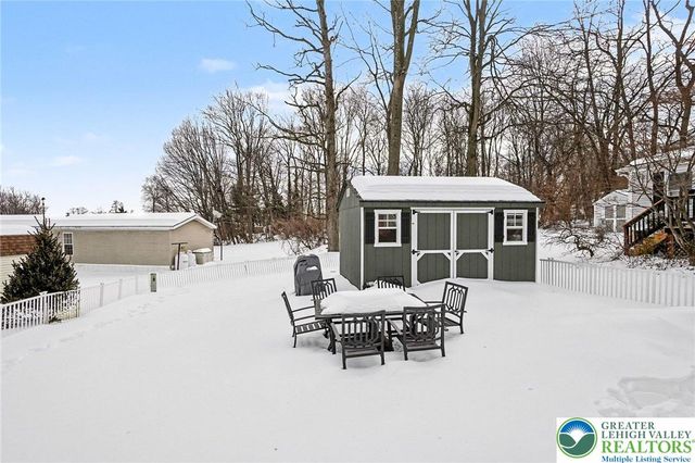 84 Mansfield Drive, Longswamp Twp, PA 18062