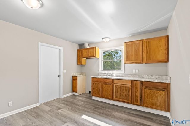 4209 Eastland Drive NW, Huntsville, AL 35810