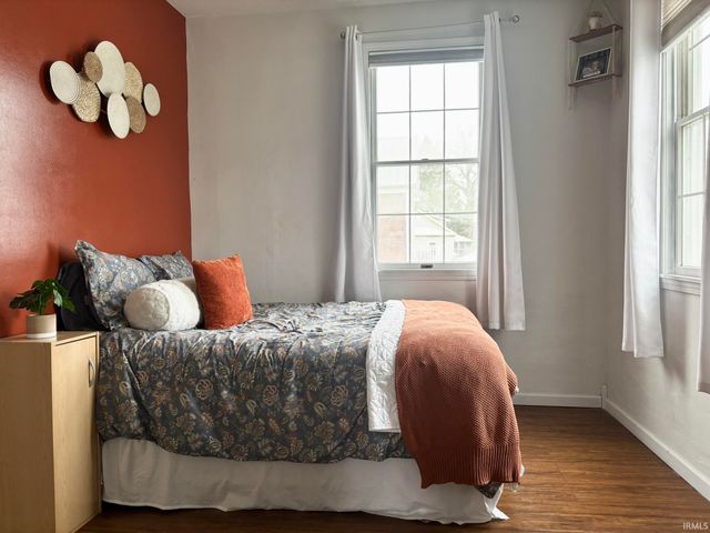 210 E Shackley Street, Geneva, IN 46740