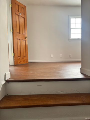 210 E Shackley Street, Geneva, IN 46740