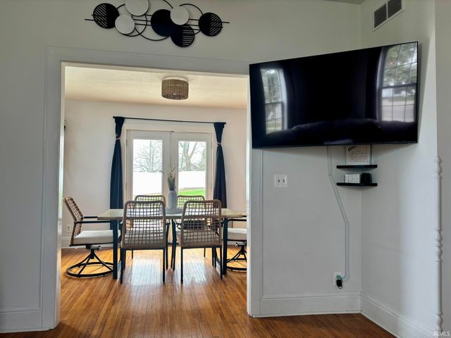 210 E Shackley Street, Geneva, IN 46740