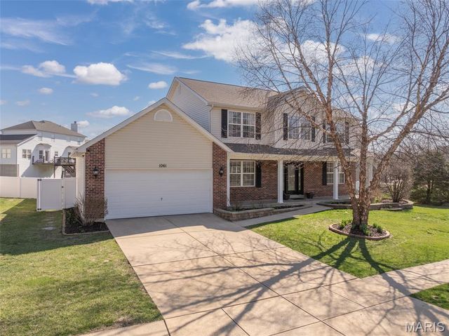 1061 Dardenne Woods Drive, Dardenne Prairie, MO 63368