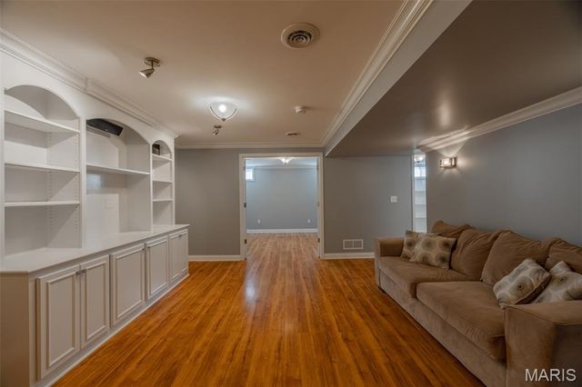 1061 Dardenne Woods Drive, Dardenne Prairie, MO 63368