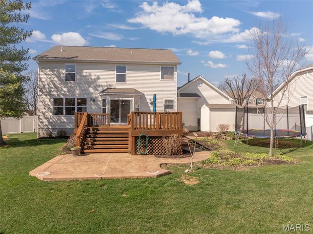 1061 Dardenne Woods Drive, Dardenne Prairie, MO 63368