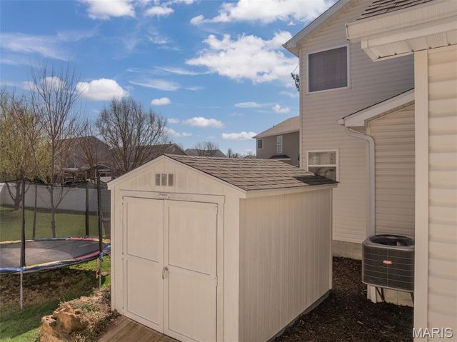 1061 Dardenne Woods Drive, Dardenne Prairie, MO 63368