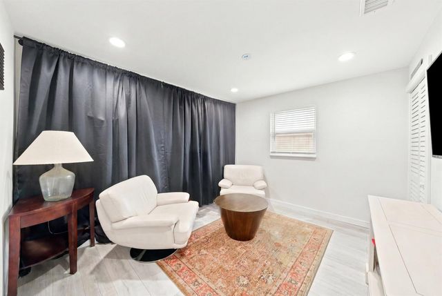 3140 NE 12th Avenue, Pompano Beach, FL 33064