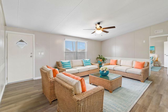 1281 Creeklake Drive, Onalaska, TX 77360