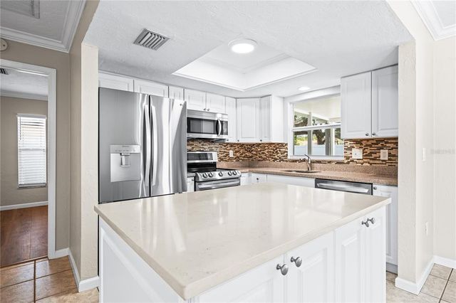 4425 PARNELL DRIVE, Sarasota, FL 34232