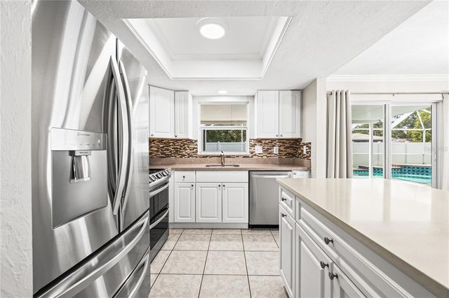 4425 PARNELL DRIVE, Sarasota, FL 34232
