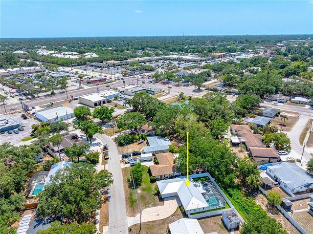 4425 PARNELL DRIVE, Sarasota, FL 34232