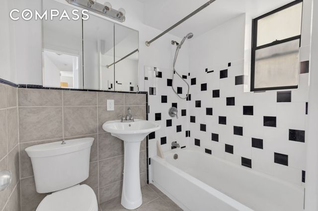7609 4th Avenue B1, New York City, NY 11209