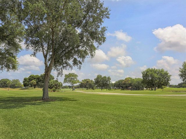 812 MONTROSE DRIVE 20, Venice, FL 34293