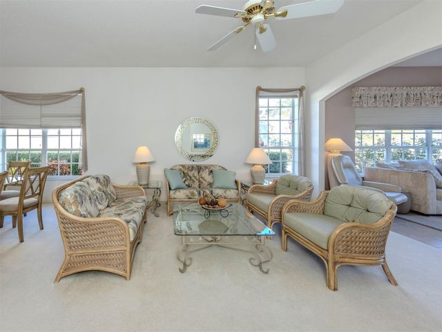 812 MONTROSE DRIVE 20, Venice, FL 34293