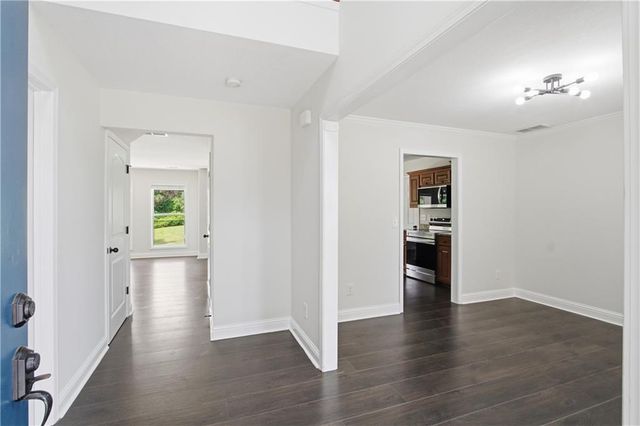 454 Woodbriar Drive, Jefferson, GA 30549
