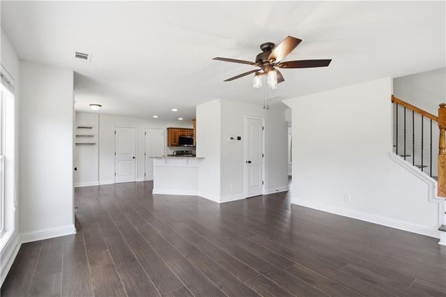 454 Woodbriar Drive, Jefferson, GA 30549