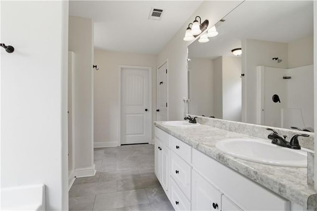 454 Woodbriar Drive, Jefferson, GA 30549