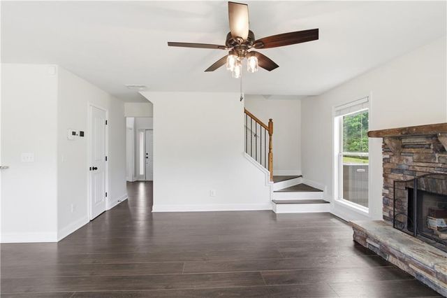 454 Woodbriar Drive, Jefferson, GA 30549