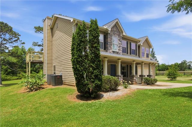 454 Woodbriar Drive, Jefferson, GA 30549