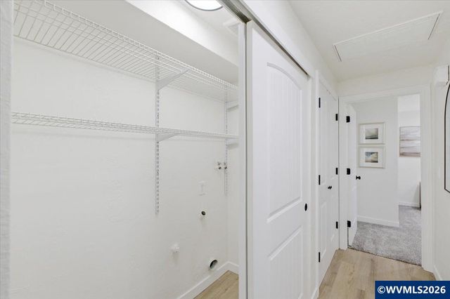 5341 Fox Ct S, Salem, OR 97306