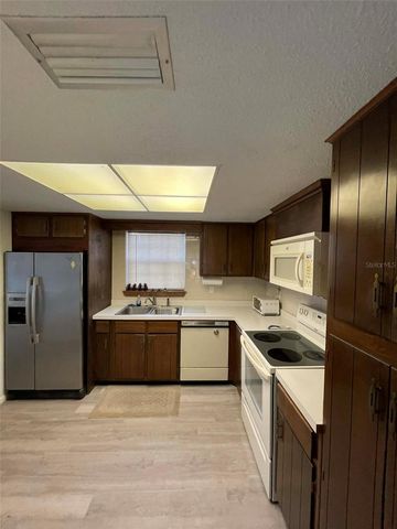 26 FARMBROOK LANE, Palm Coast, FL 32137