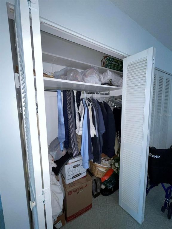 Image 28 of property listing at 26 FARMBROOK LANE, Palm Coast, FL 32137