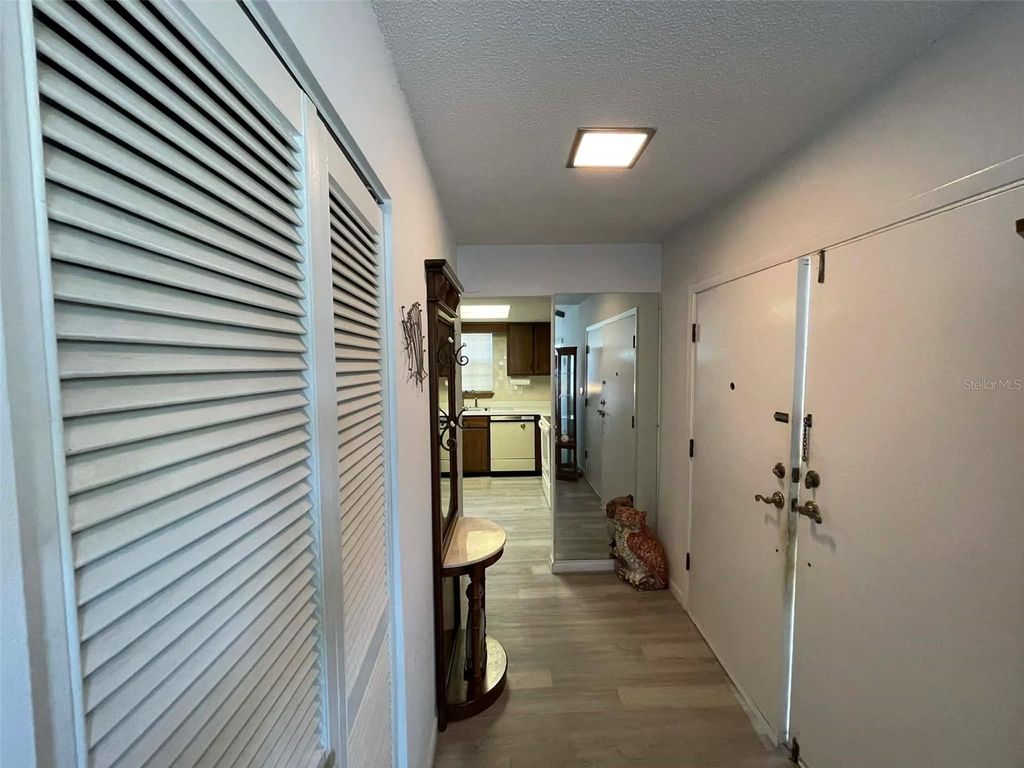 Image 10 of property listing at 26 FARMBROOK LANE, Palm Coast, FL 32137