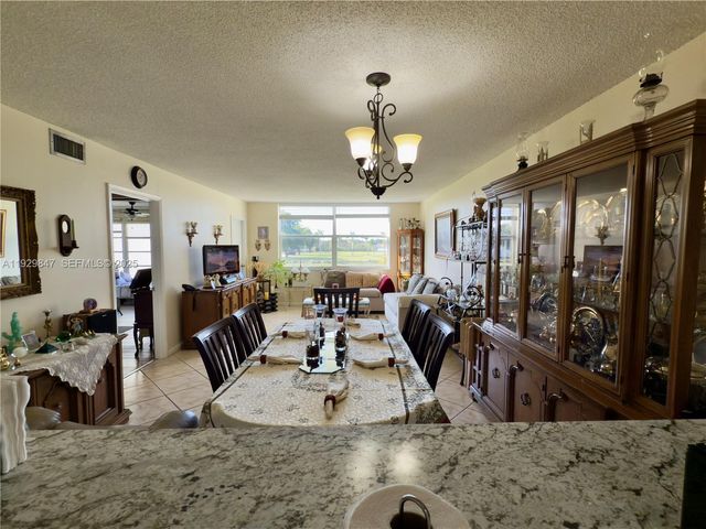 6890 Royal Palm Blvd 208H, Margate, FL 33063