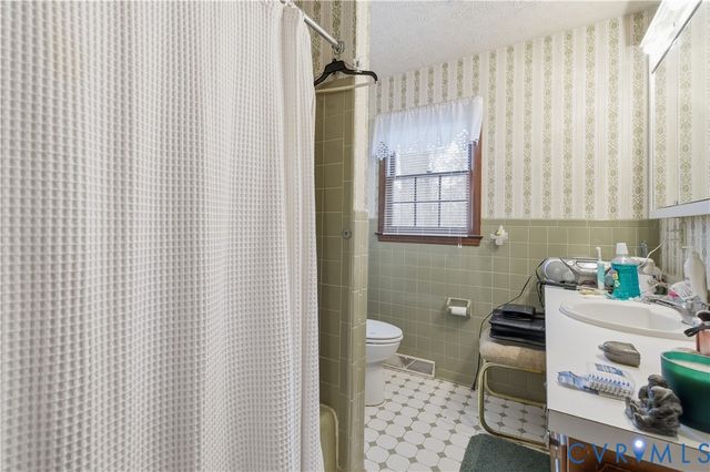 12508 Percival St, Chester, VA 23831