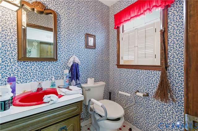 12508 Percival St, Chester, VA 23831