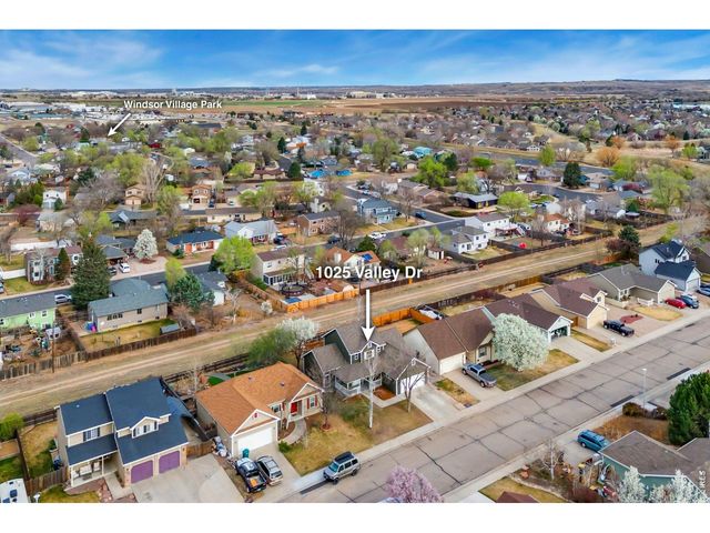 1025 Valley Dr, Windsor, CO 80550