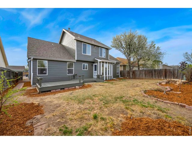 1025 Valley Dr, Windsor, CO 80550