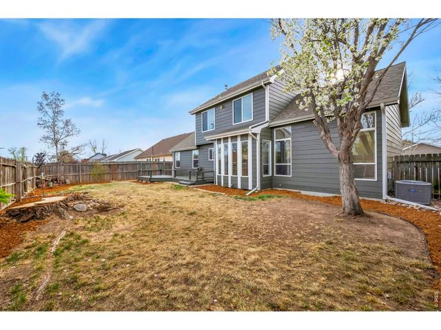1025 Valley Dr, Windsor, CO 80550