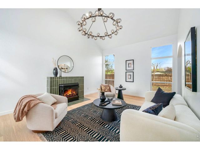 1025 Valley Dr, Windsor, CO 80550