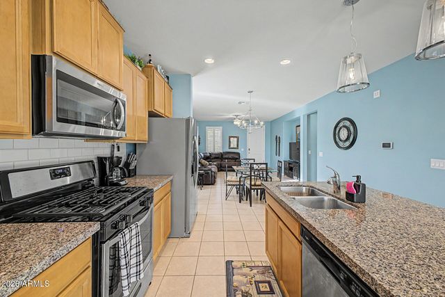 41767 W SAGEBRUSH Court, Maricopa, AZ 85138