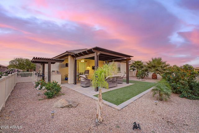 41767 W SAGEBRUSH Court, Maricopa, AZ 85138