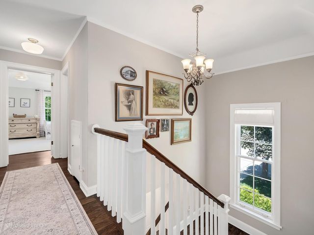 601 S Brainard Avenue, La Grange, IL 60525