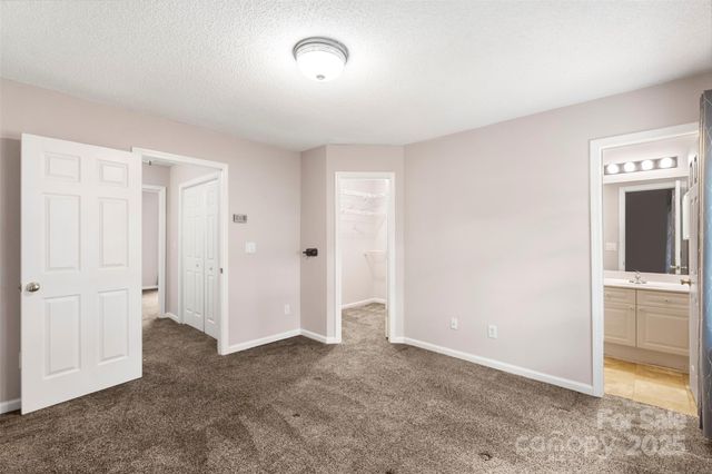 4226 Melrose Club Drive, Matthews, NC 28105