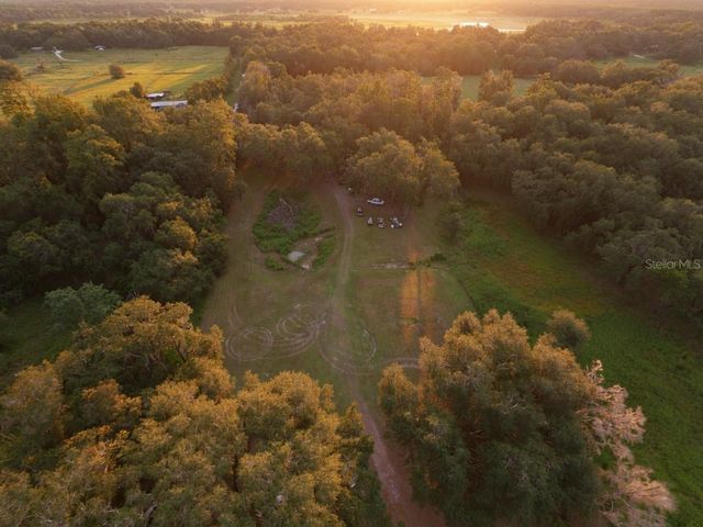 24368 DORSEY SMITH ROAD, Brooksville, FL 34601