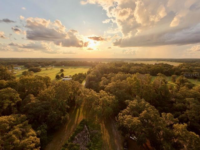 24368 DORSEY SMITH ROAD, Brooksville, FL 34601